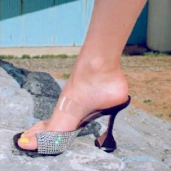 ♠️SOLD♠️ Authentic AMINA MUADDI PALOMA CRYSTAL SLIPPER SANDAL - Picture 9 of 13